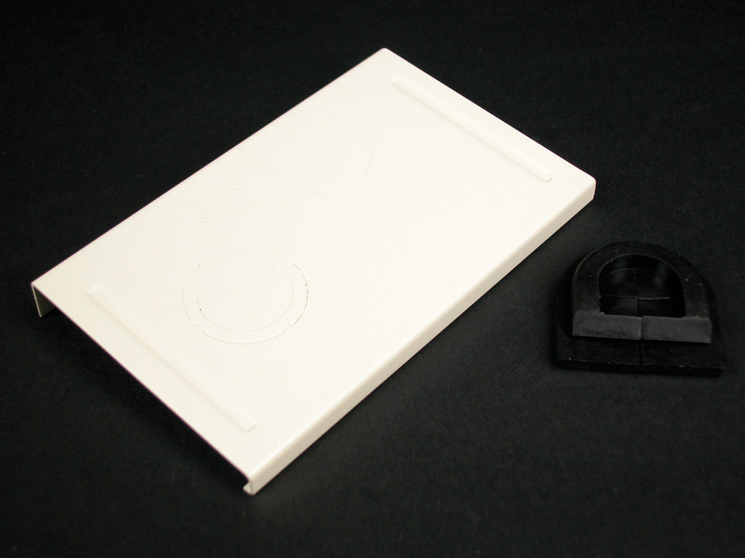 STL TAP OFF FITTING 3000 IVORY