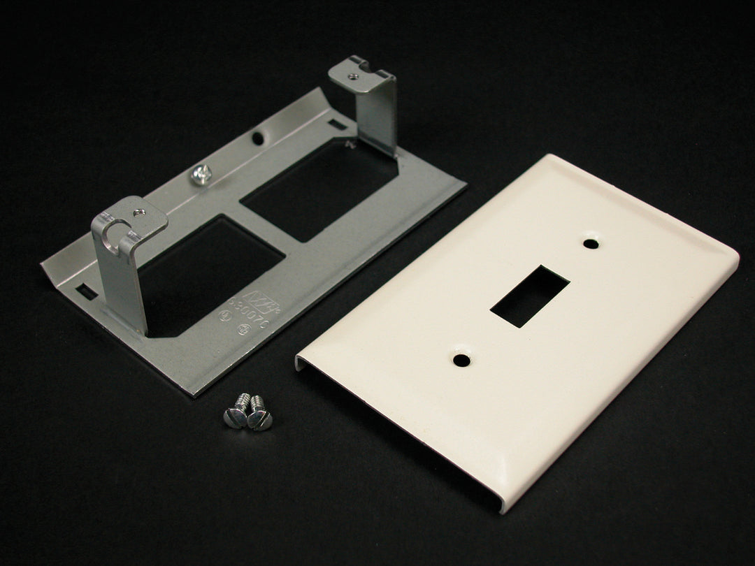 STL SINGLE POLE SWITCH PLATE IVORY