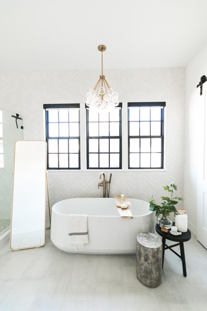 Maverick 52" Ceiling Fan