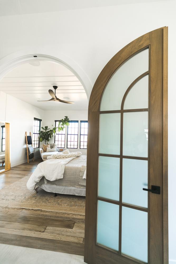 Maverick 60" Ceiling Fan