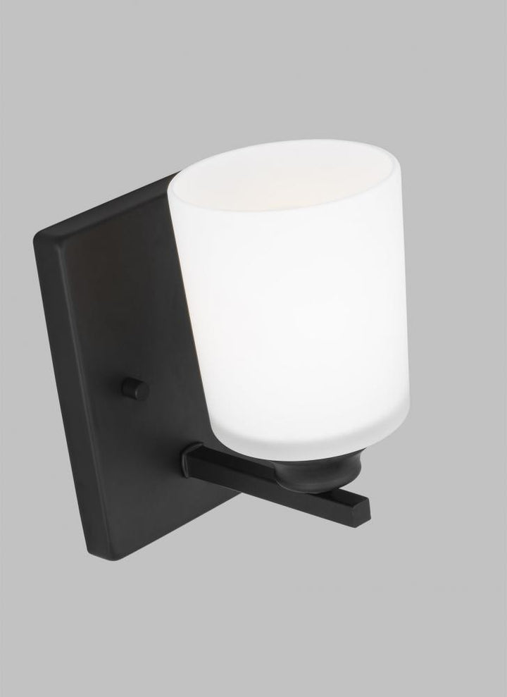 Vinton One Light Wall / Bath Sconce