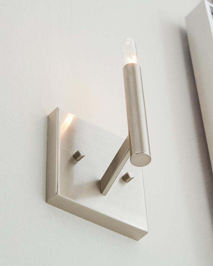 Vector One Light Wall / Bath Sconce