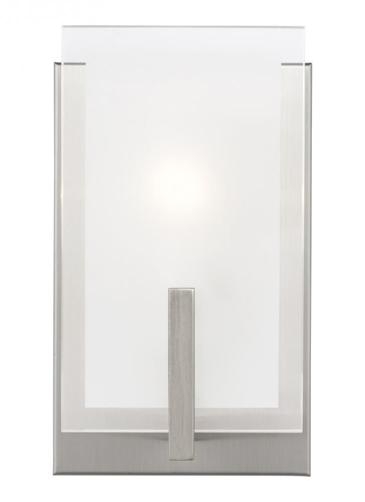 Syll One Light Wall / Bath Sconce