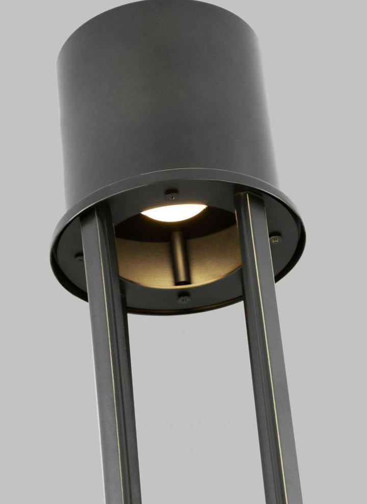 Union LED Outdoor Post