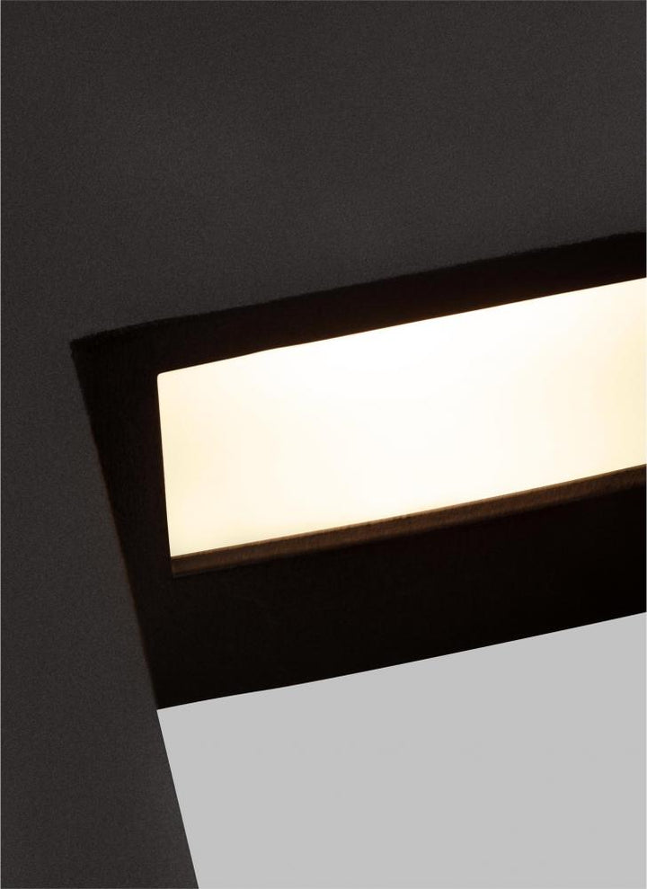 Testa Medium LED Outdoor Wall Lantern