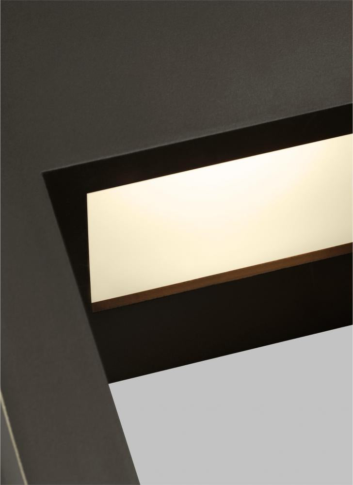 Testa Medium LED Outdoor Wall Lantern