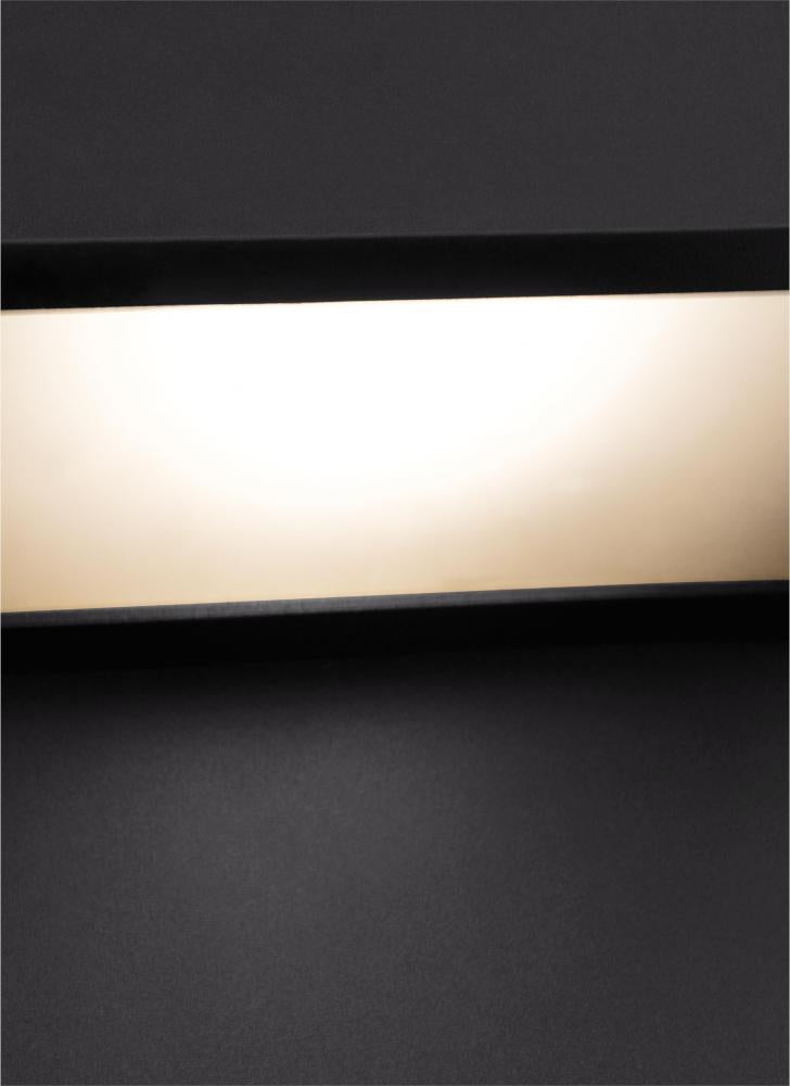 Rocha Medium LED Outdoor Wall Lantern