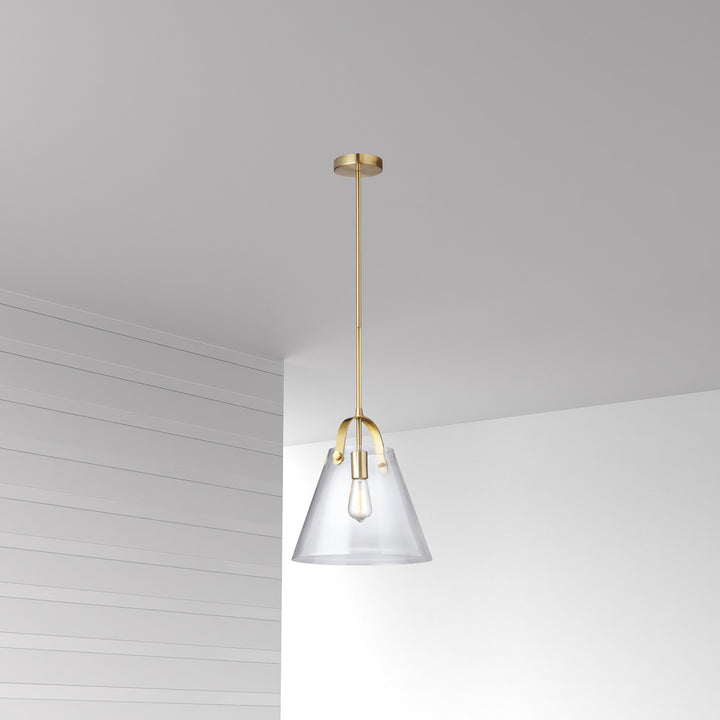 1LT Incandescent Pendant, Aged Brass w/Clear Glass