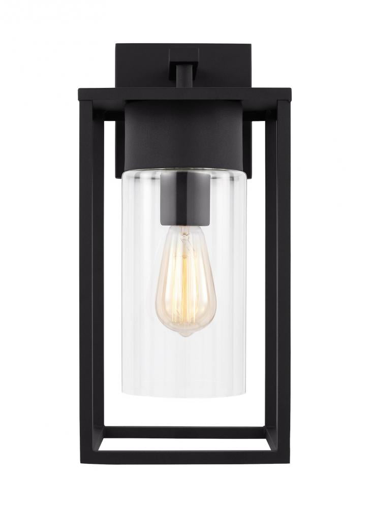 Vado Large One Light Outdoor Wall Lantern