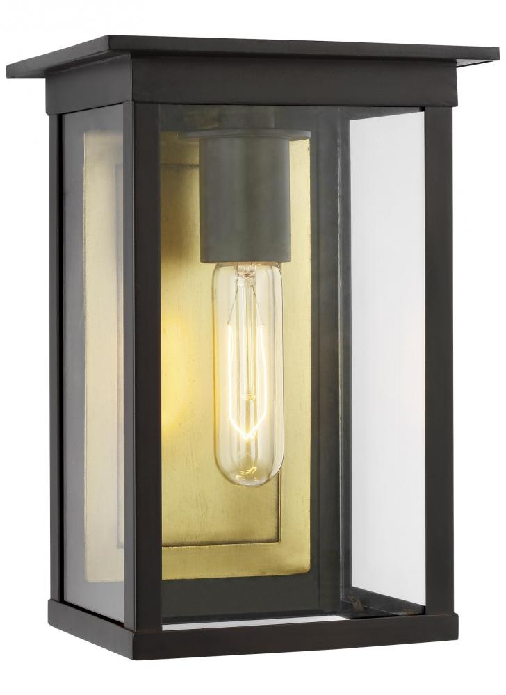 Freeport Small Outdoor Wall Lantern