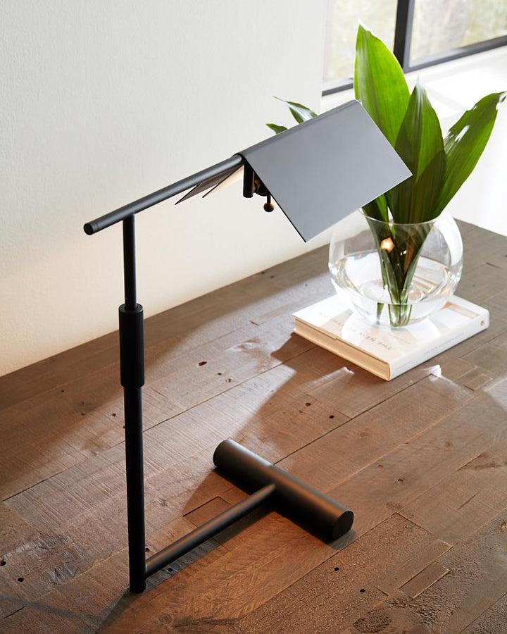 Foles Table Lamp