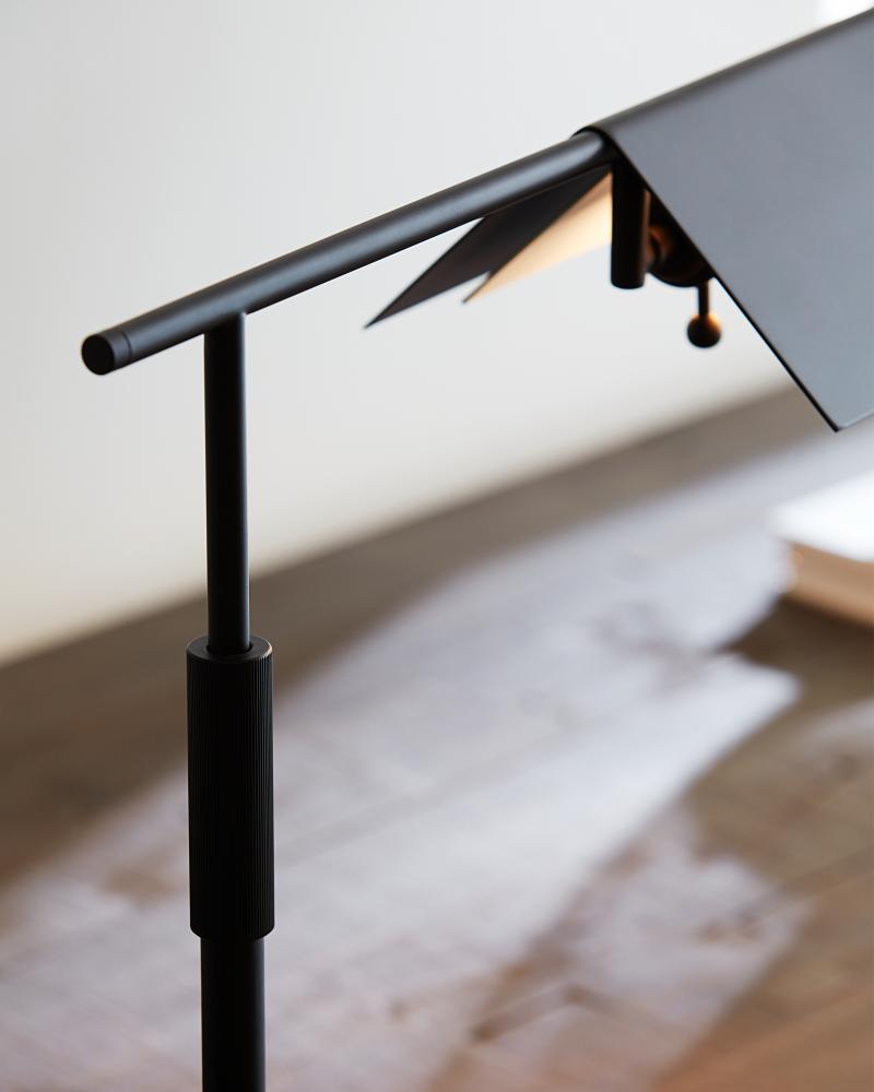 Foles Table Lamp