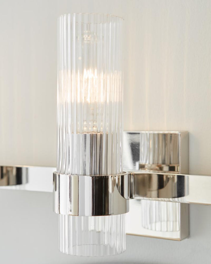 Geneva 3 - Light Vanity