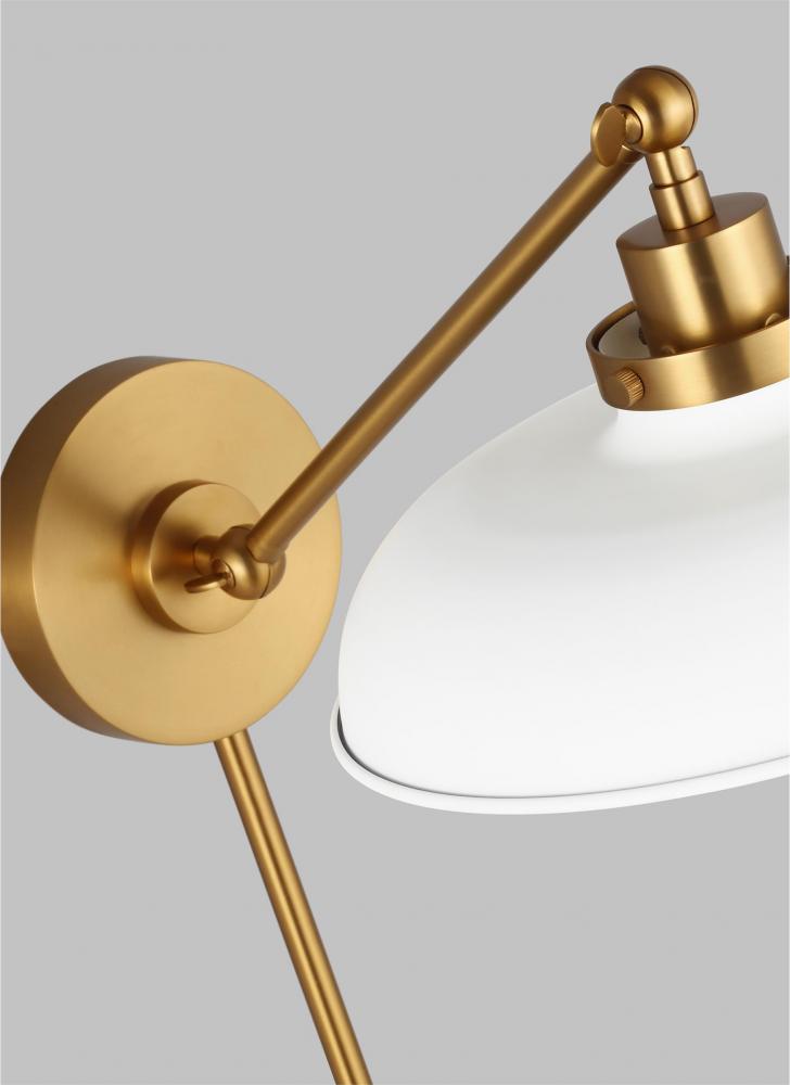 Wellfleet Single Arm Wide Task Sconce