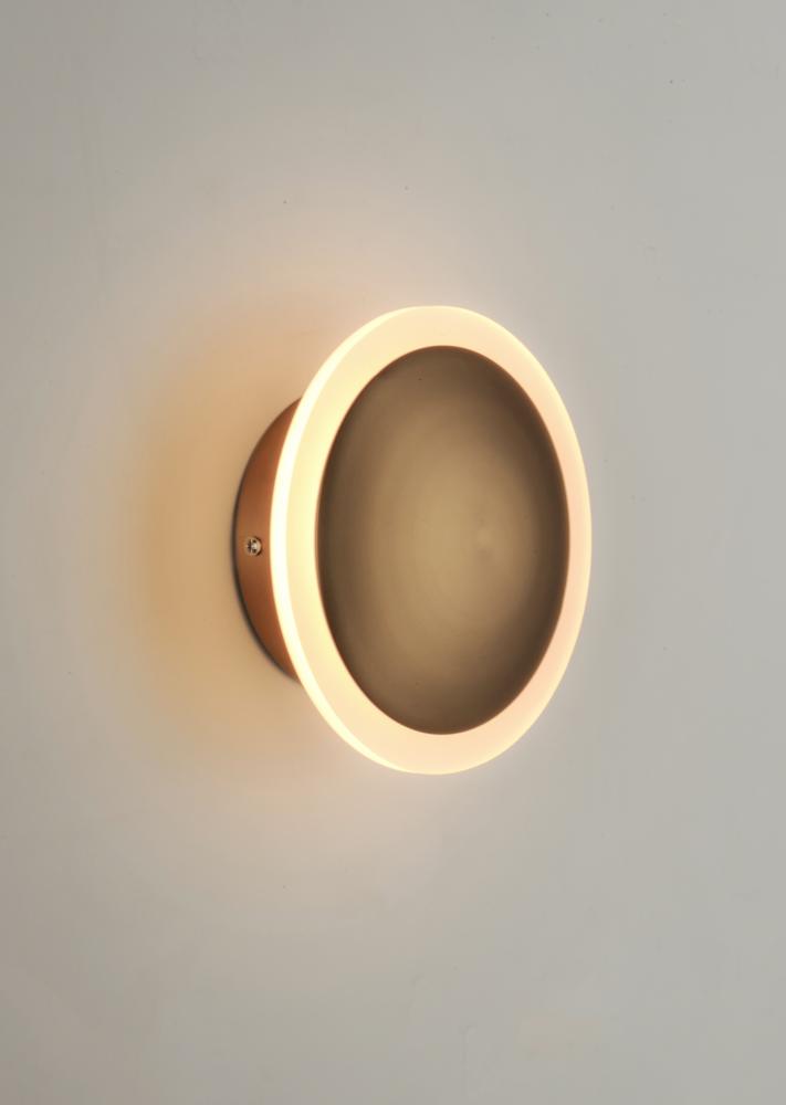 Saucer-Wall Sconce
