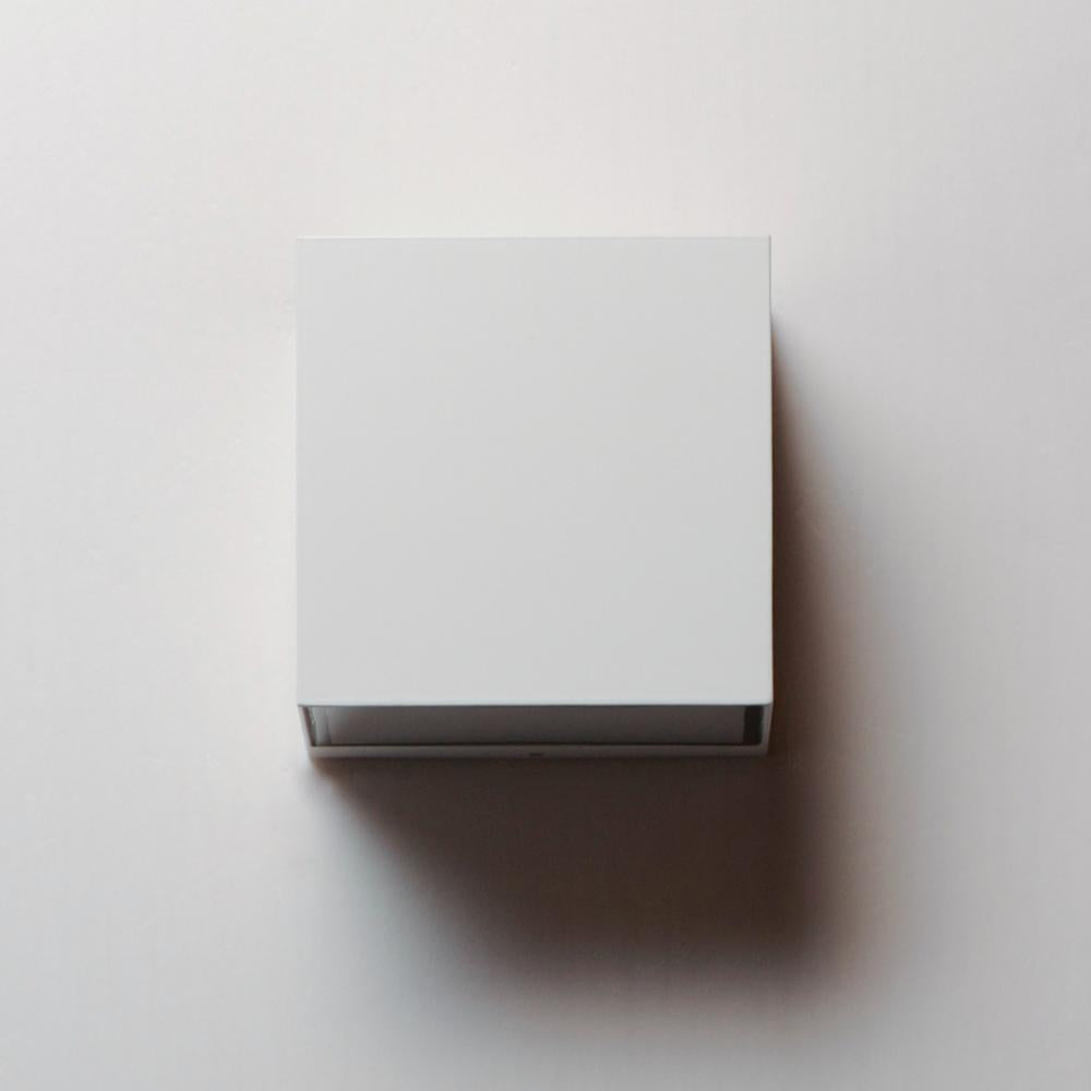 Blok-Outdoor Wall Mount