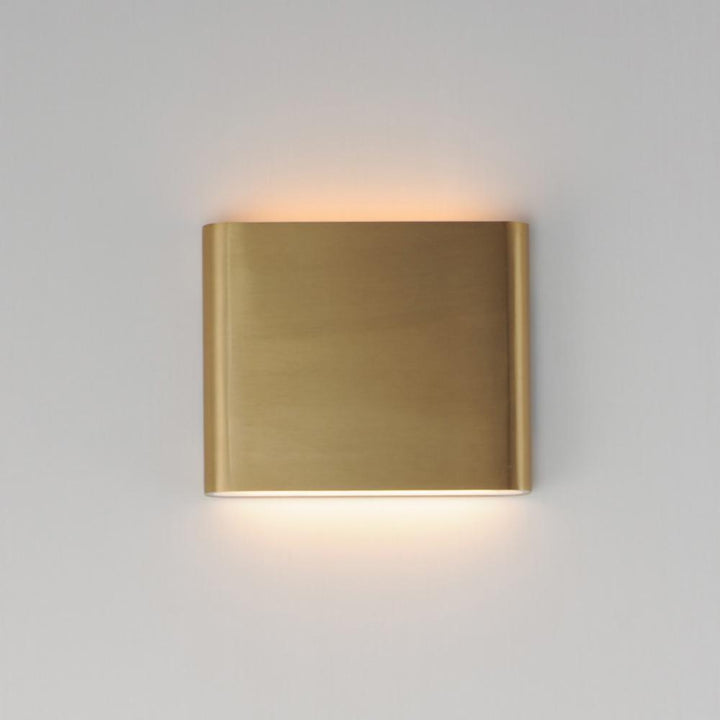 Spartan-Wall Sconce