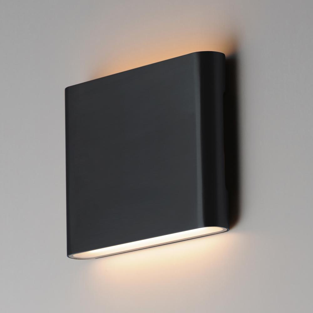 Spartan-Wall Sconce