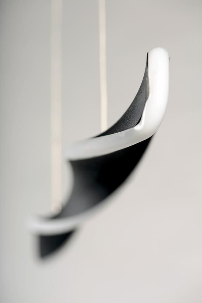 Pirouette-Linear Pendant