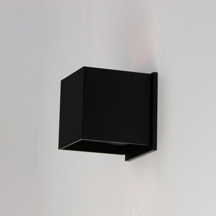 Alumilux Cube-Wall Sconce