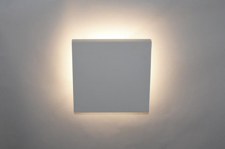 Alumilux Tau-Outdoor Wall Mount