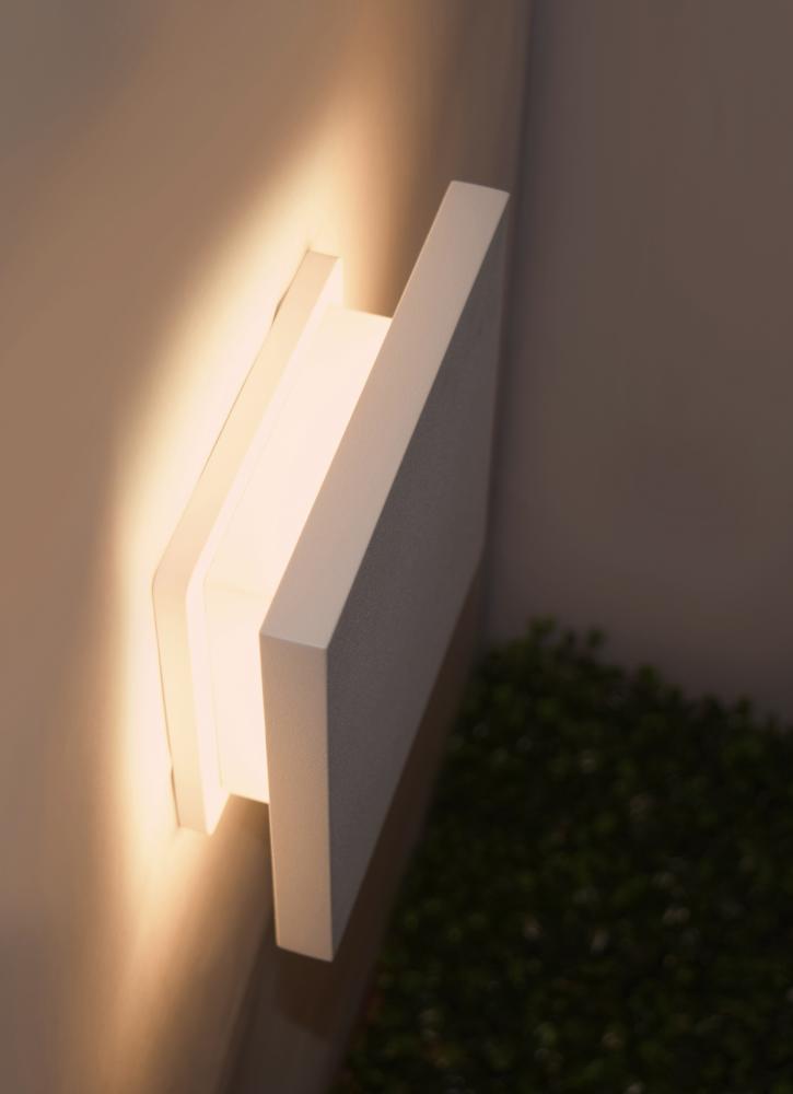 Alumilux Tau-Outdoor Wall Mount