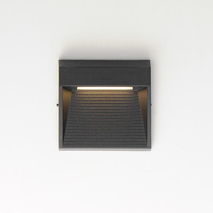 Steppes-Outdoor Wall Mount