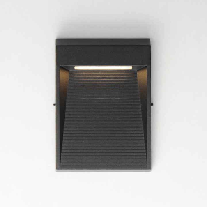 Steppes-Outdoor Wall Mount