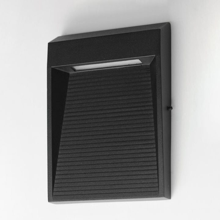 Steppes-Outdoor Wall Mount