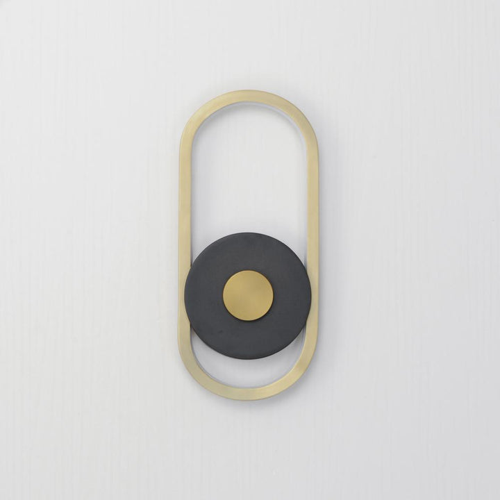 Gravity-Outdoor Wall Mount