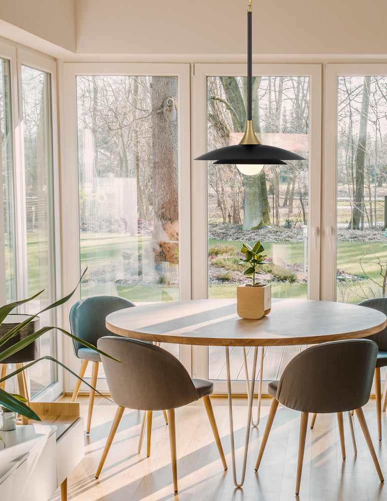 Welsh 1 Light Pendant in Black