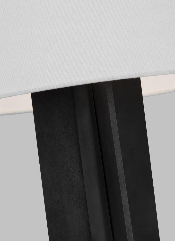 Bennett Medium Table Lamp