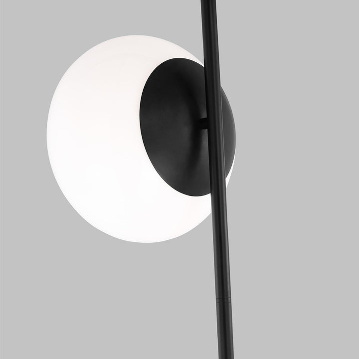 Lune Floor Lamp