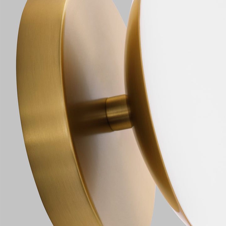 Lune Sconce