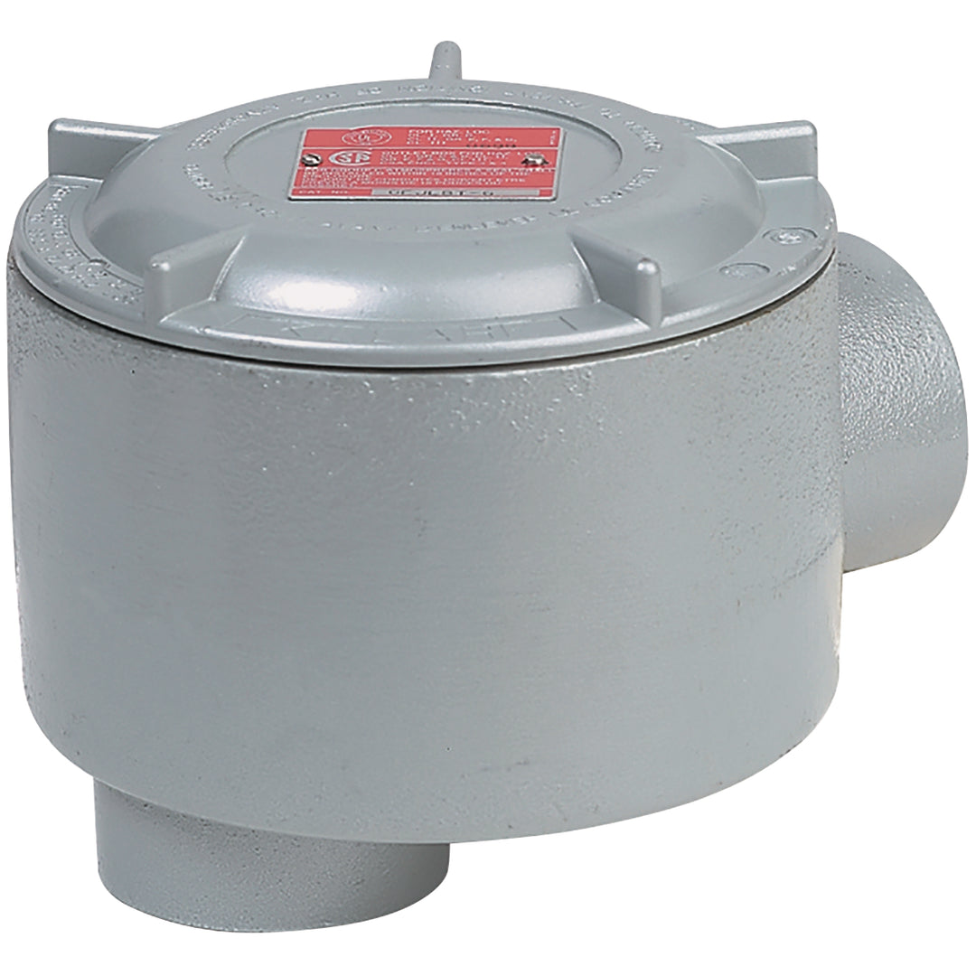 1.5 IN IRON OUTLET BODY LB TY