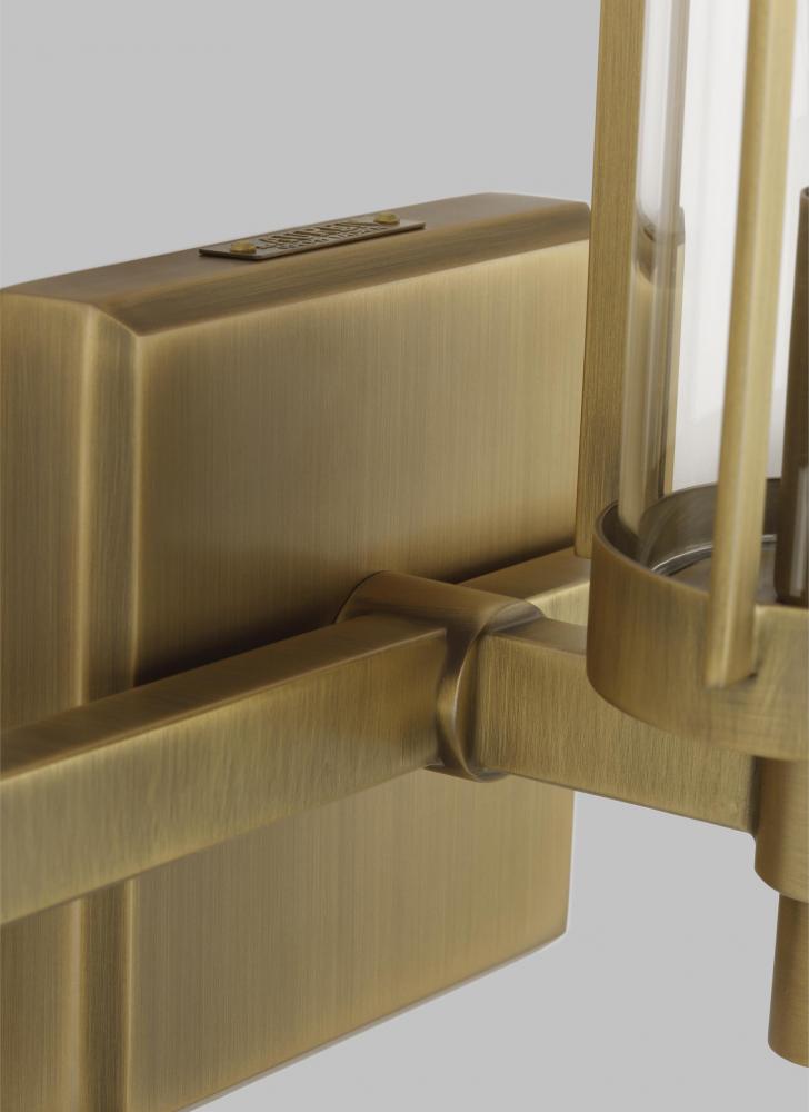 Flynn 3 - Light Vanity