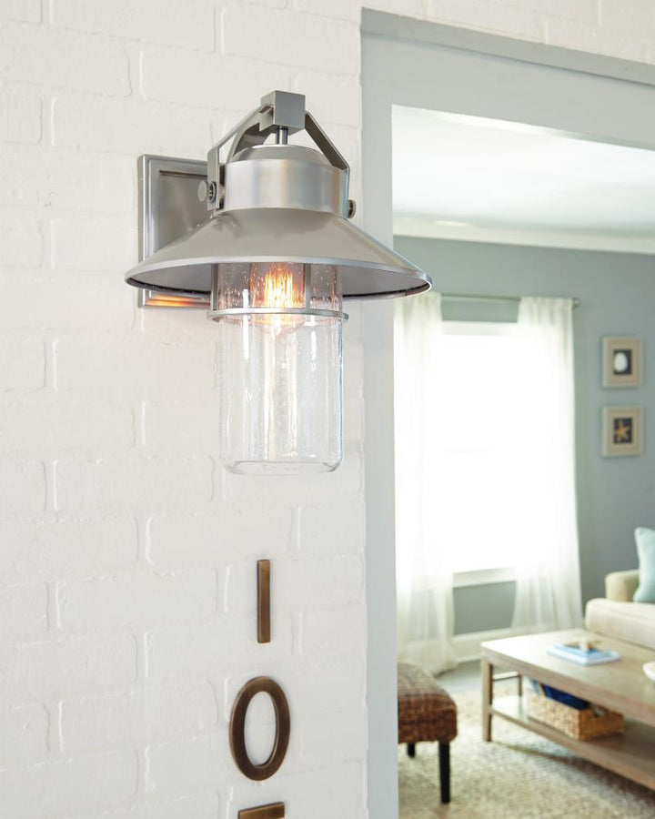 Boynton Medium Lantern