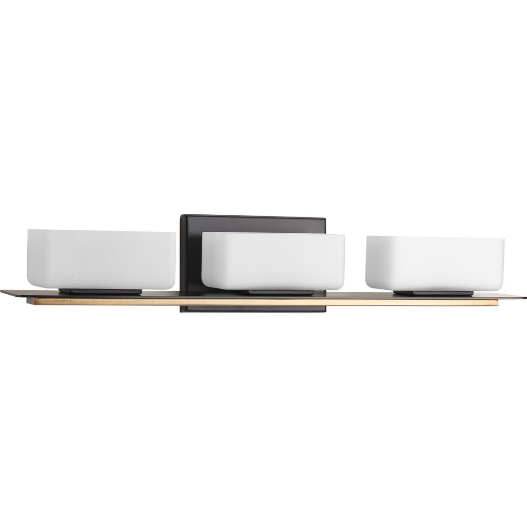 3-60W HALOGEN BATH BRACKET ABZ