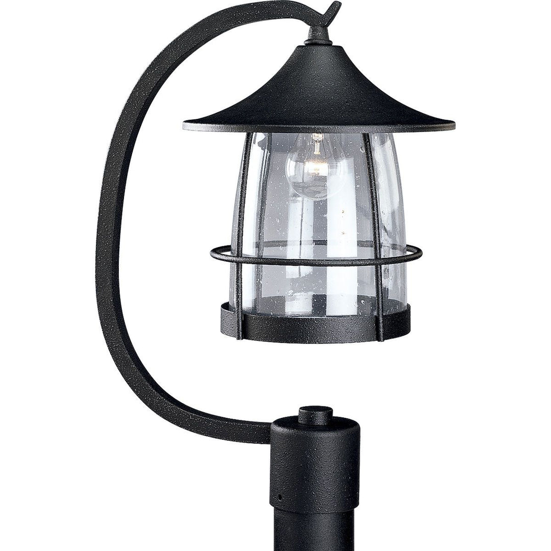1-100W MED POST LANTERN Gilded Iron