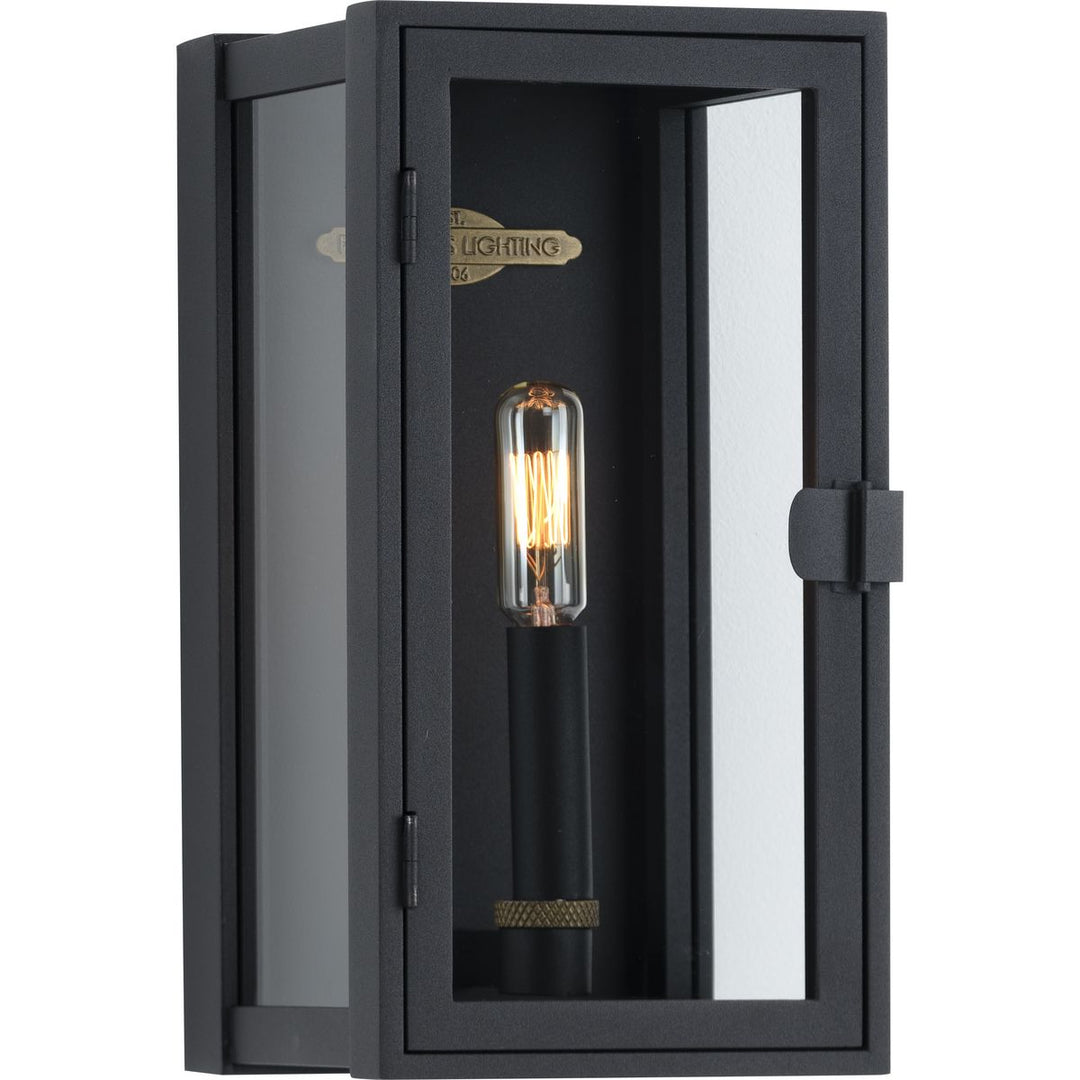 P560267-031 1-60W CAND WALL LANTERN