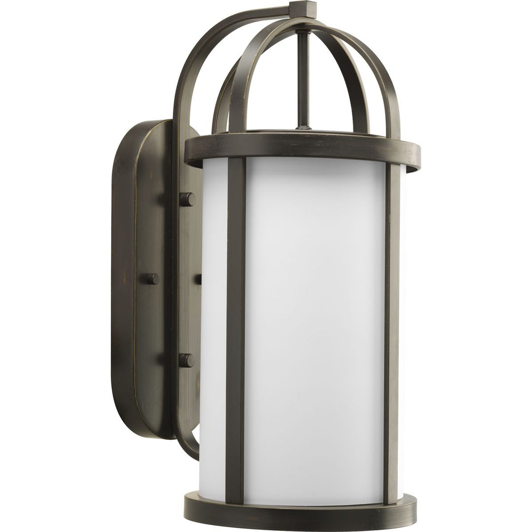 Greetings 1-100W MED LG WALL LANTERN ABZ