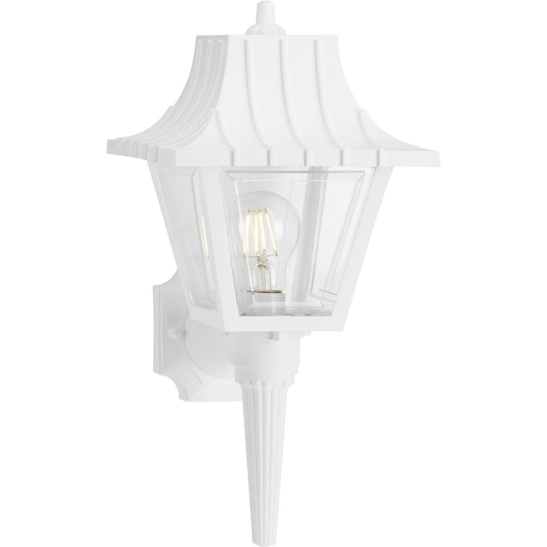 P5815-30 1-60W MED WALL LANTERN