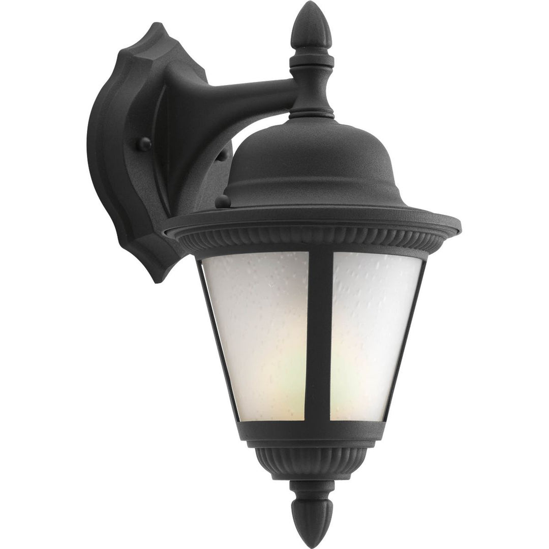 P5862-31WB 1-13W GU24 WALL LANTERN