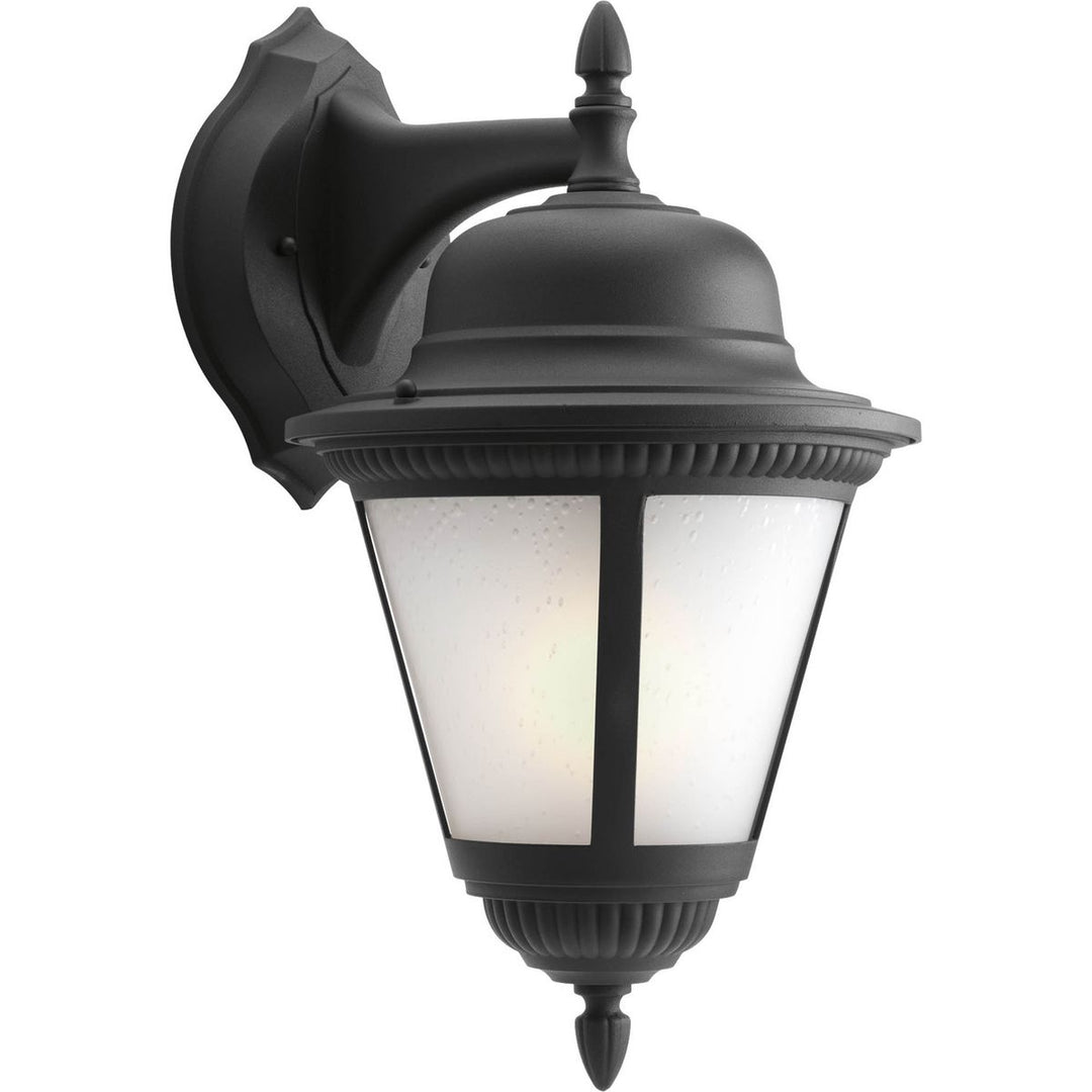 P5864-31WB 1-18W GU24 WALL LANTERN