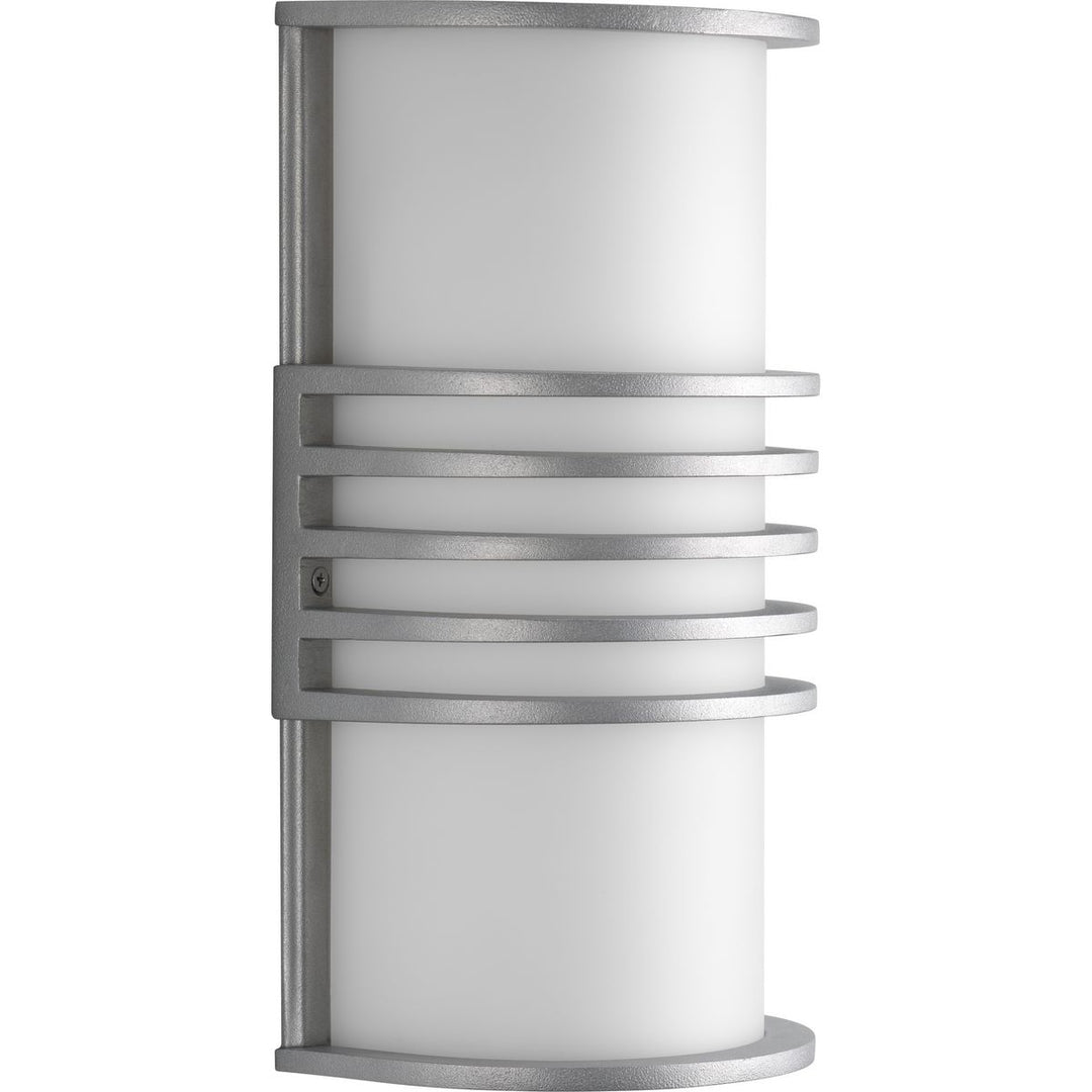 1-26W CFL WALL LANTERN Satin Aluminum