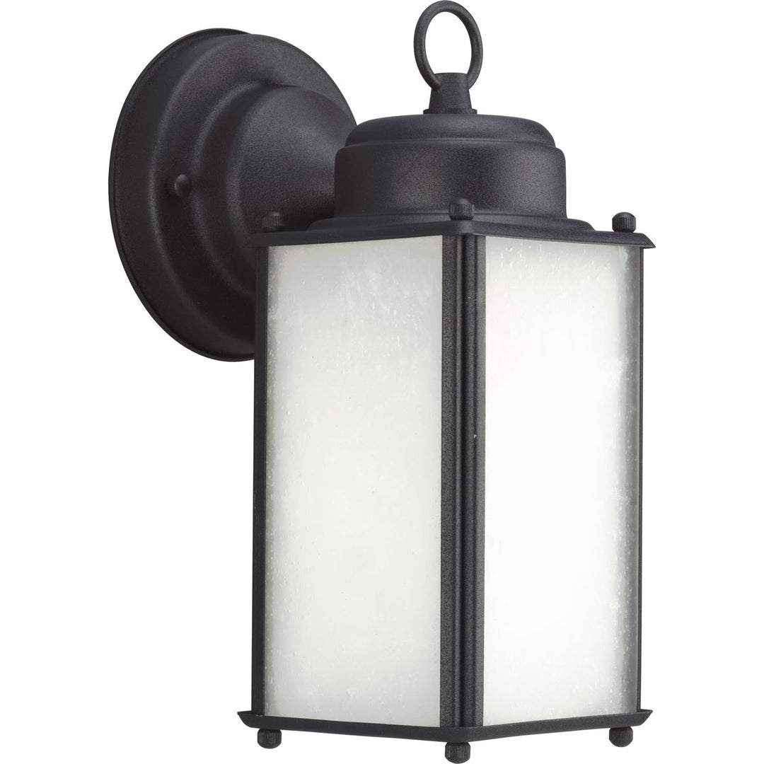 P5985-31WB 1-26W GU24 WALL LANTERN