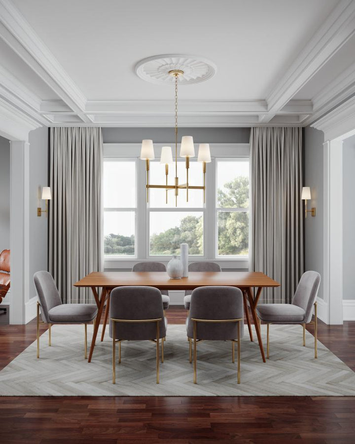 Beckham Classic Medium Chandelier