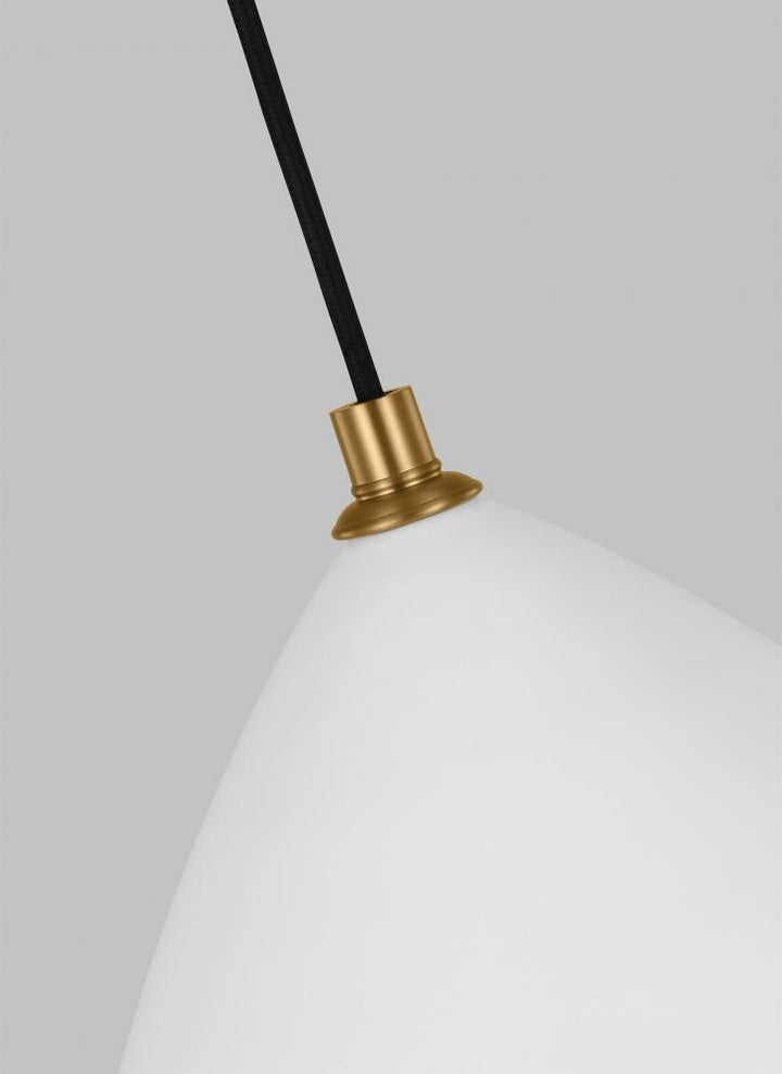 Clasica Medium Pendant