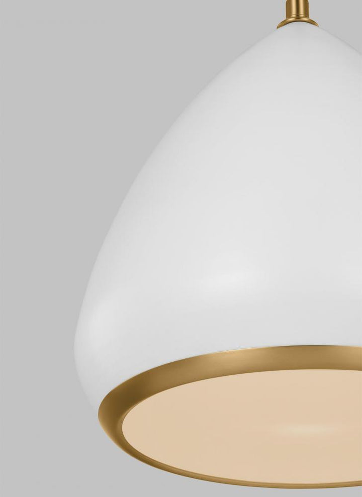 Clasica Medium Pendant