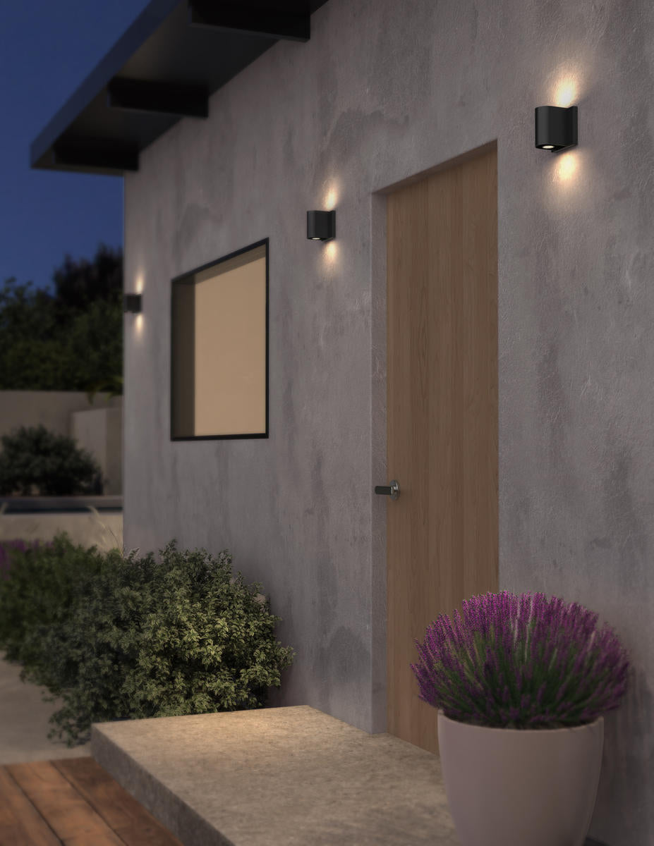 Traverse 5" Up/Down Exterior Wall Black 8W 120VAC LED 3000K 90CRI